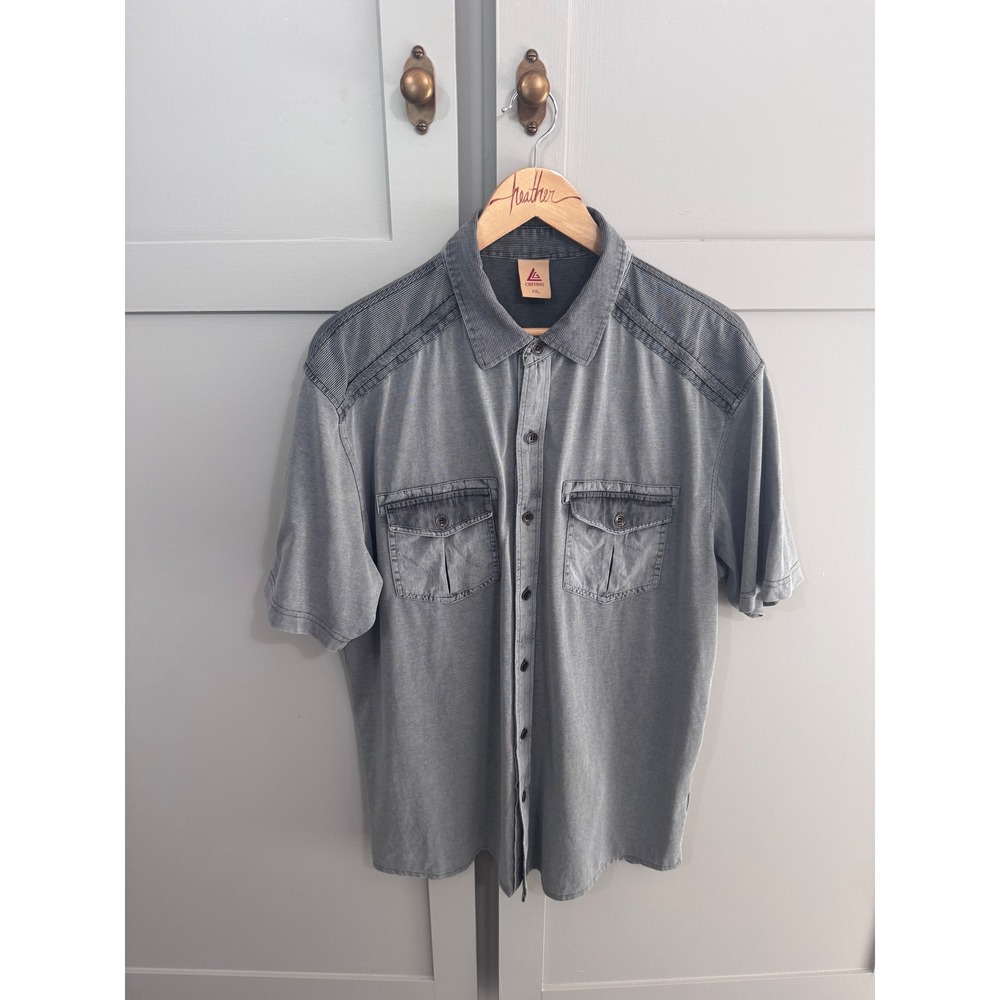 Chiting Mens XXL Short Sleeve Button Down Shirt Grey Acid Wash Striped